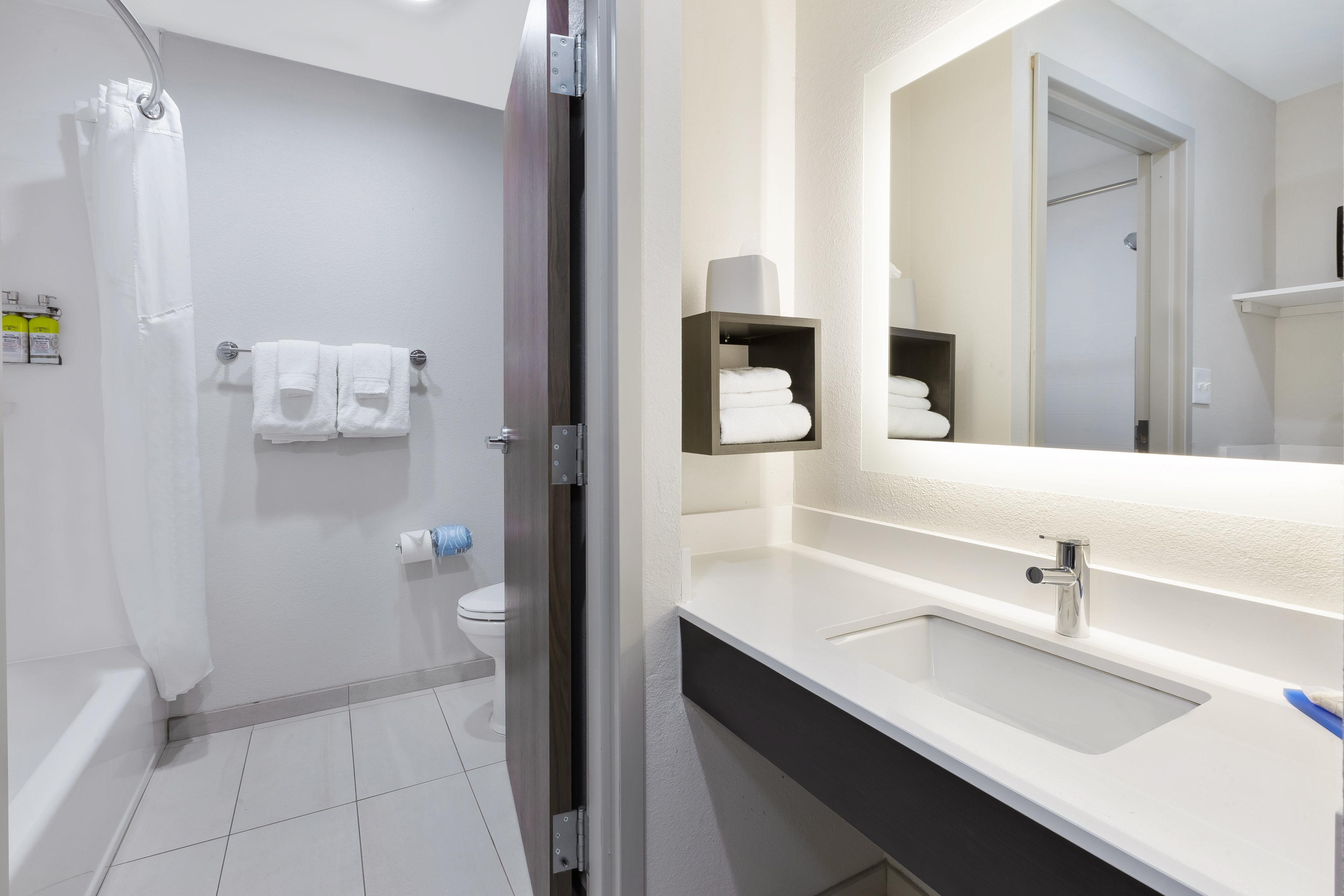 Holiday Inn Express Detroit-Warren/General Motors Technology Center By Ihg Dış mekan fotoğraf